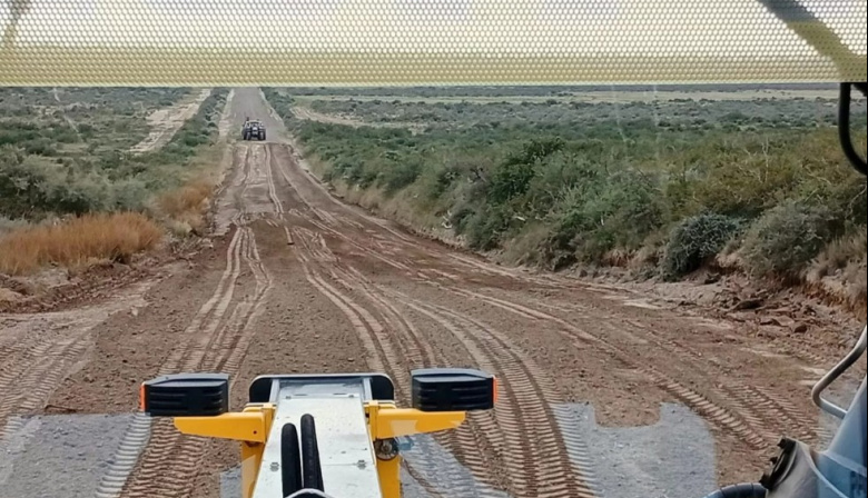 Avanzan los trabajos de mantenimiento en los caminos rurales de Patagones