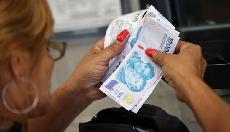 ANSES inicia el pago de jubilaciones con bono de $70.000
