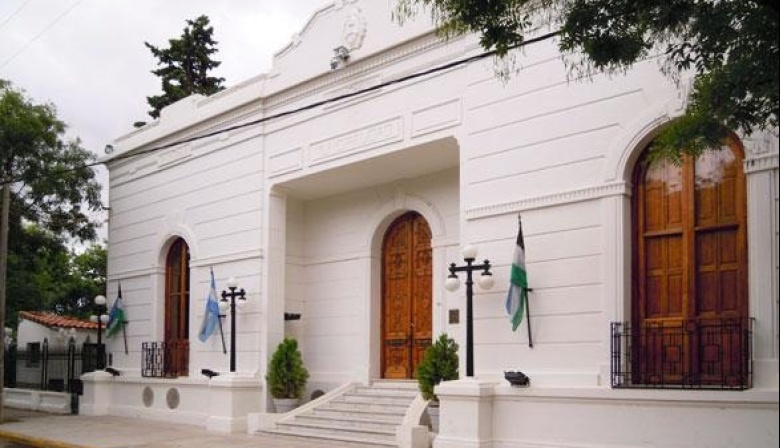 Autorizan al municipio a endeudarse por mil millones de pesos