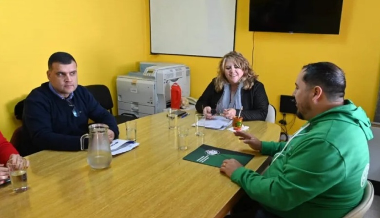 El gobierno provincial se reúne con ATE y UPCN por el pago del adicional por Indumentaria