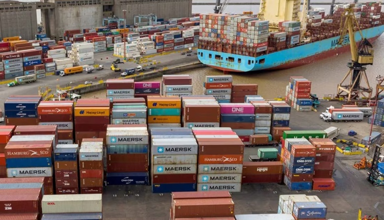 El Gobierno eliminó restricciones para importar maquinaria usada