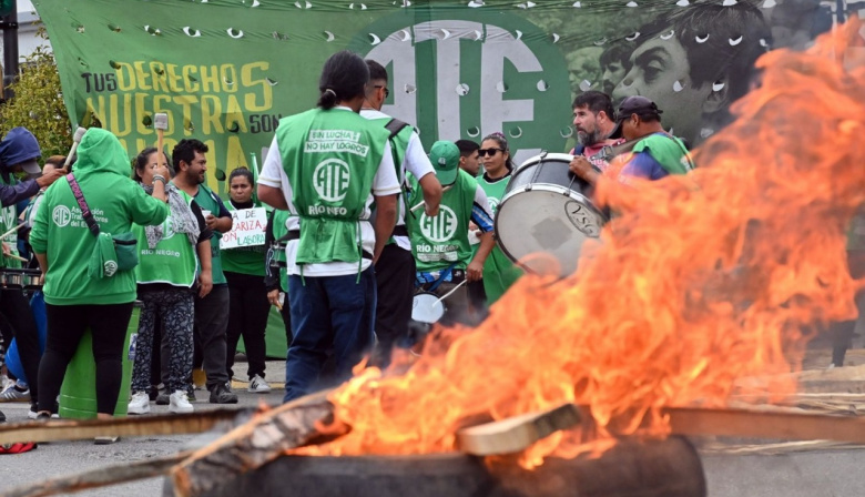 ATE sale en defensa del INTA y convoca a una jornada de lucha en Allen