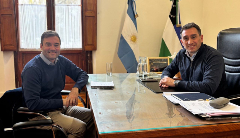 Acceso al hábitat: el intendente Castro y el IPPV proyectan 300 nuevos lotes en Viedma