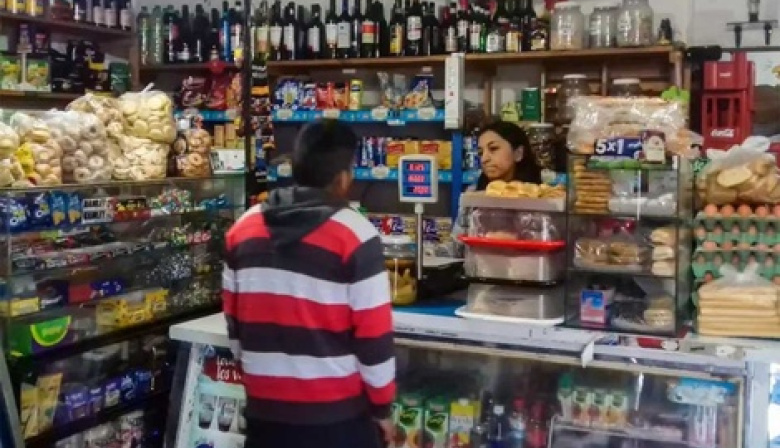 Agosto comienza con presión inflacionaria: el dólar, los combustibles y las tarifas ponen a prueba el plan económico