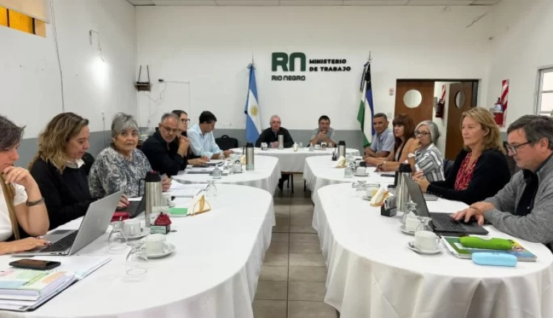 Gobierno y UnTER vuelven hoy  a negociar con la paritaria educativa en Viedma