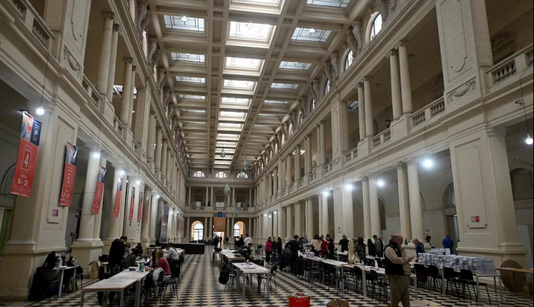 Escrutinio definitivo ratifica resultados en distritos clave, pero sigue la incógnita en la provincia de Buenos Aires