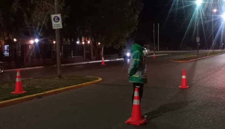 Continuarán los operativos policiales en la Costanera de Viedma durante los fines de semana