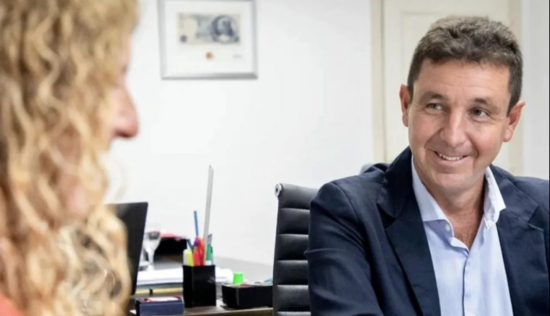 Un intendente propuso frenar las reelecciones indefinidas en Río Negro y abrió el debate en los municipios