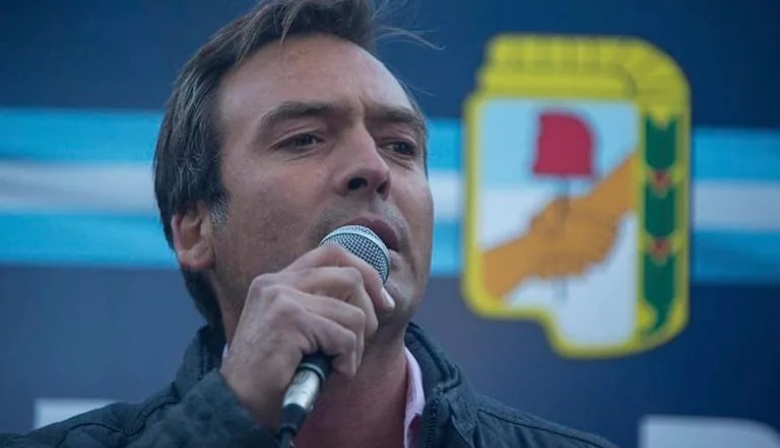 Martín Soria presentó la emergencia por los incendios y apuntó contra el recorte de Milei al manejo del fuego