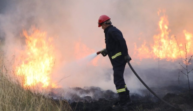 Se reavivaron focos de incendio en Chubut y crece la expectativa por la llegada de lluvias