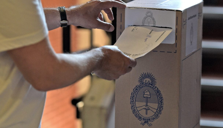 El Gobierno avanza con eliminar las PASO, pero el rechazo crece en todo el sistema político