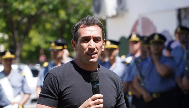 Marcos Castro anunció el plan de asfalto en Viedma: prioridad para barrios postergados