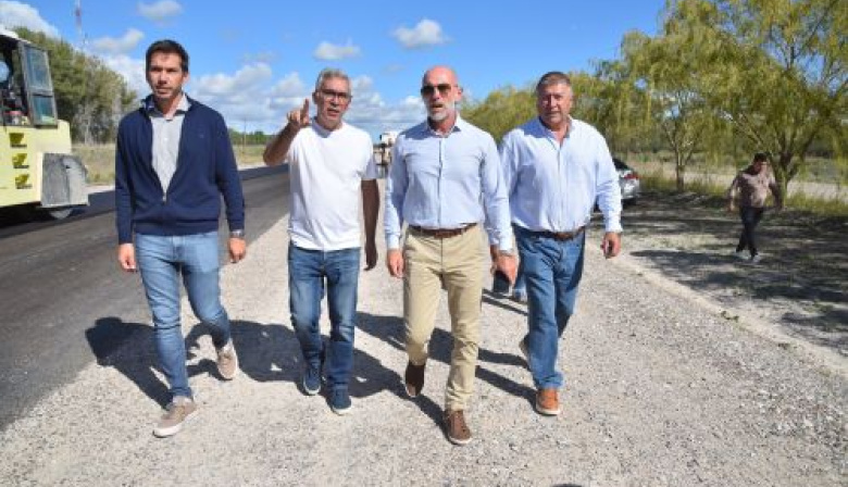 Comenzó el asfaltado del acceso a San Javier: obra histórica