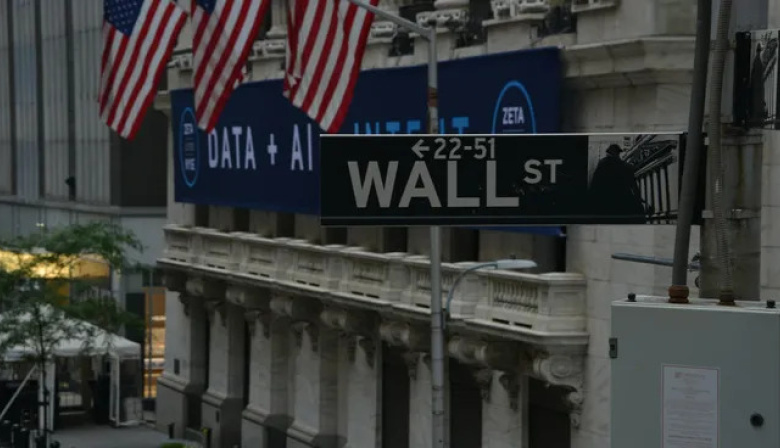 Sullivan & Cromwell admitió errores con IA en escritos ligados al caso YPF