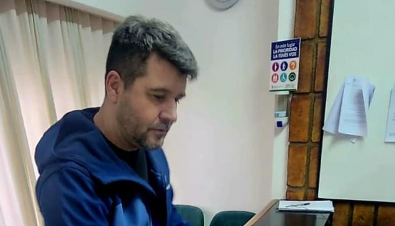 Berros acusa al oficialismo de buscar refugio en la Justicia ante el desgaste de JSRN
