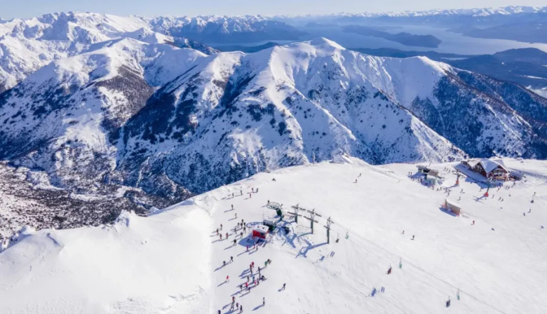 Cerro Catedral abre la temporada de esquí en Bariloche