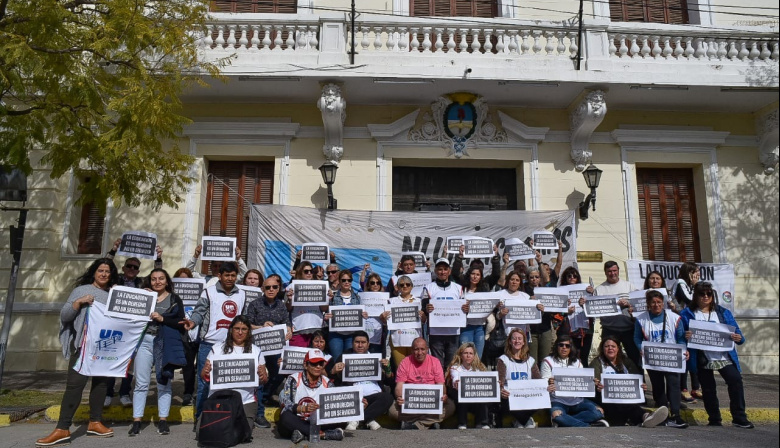 Paro de Unter: docentes permanecen en Educación y exigen reabrir la paritaria