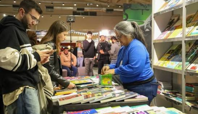 Polémica por la postergación de la nueva edición de la Feria del Libro de Patagones