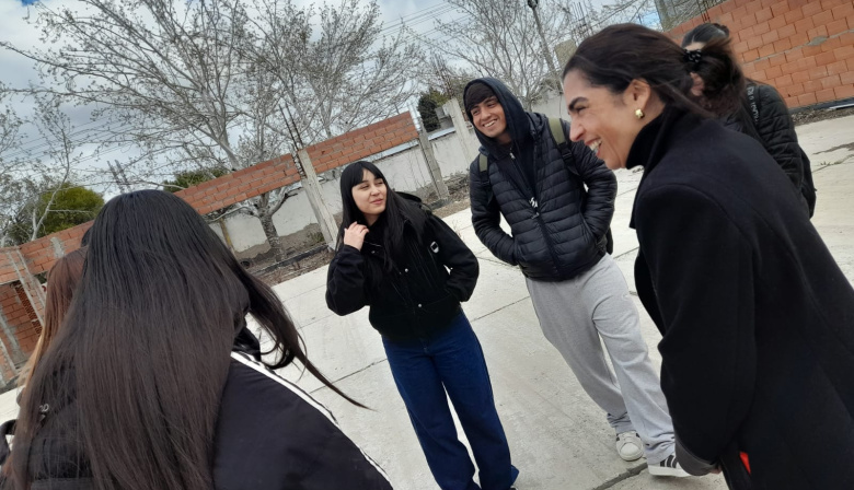 Viedma: estudiantes de las ESRN 141 y 154 reclaman por el SUM inconcluso hace más de tres años