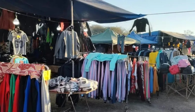 La feria de Sol de Mayo desató un reclamo de más de 200 comerciantes
