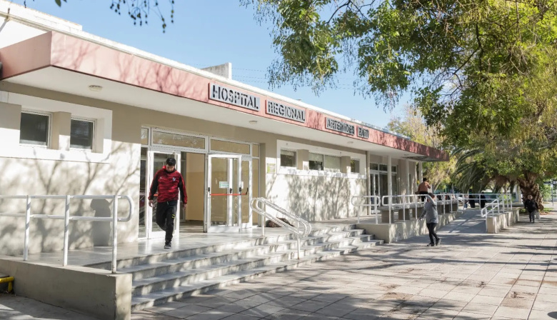 El Zatti restringió la atención durante las jornadas de capacitación y hubo quejas de pacientes