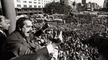 Restauración democrática: a 40 años del triunfo de Raúl Alfonsín