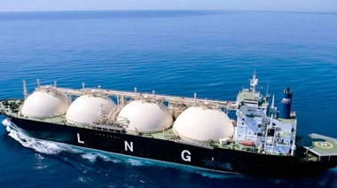 A pesar de Vaca Muerta, llegó el primer cargamento de GNL importado al puerto de Escobar