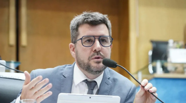 Berros acusó al Gobierno provincial de “perder el rumbo” y de buscar enemigos para ocultar la crisis de gestión