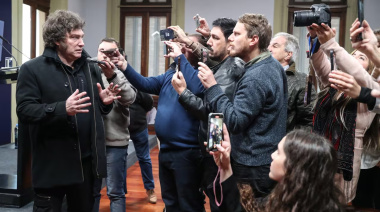 El Gobierno avanza con la derogación de estatutos clave y más de una decena de leyes laborales