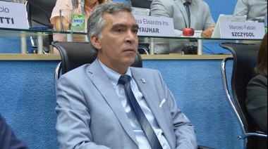 Ibarrolaza respaldó a ASSPUR y Facundo López lo acusó de doble discurso