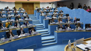 La legislatura aprobó la desregulación farmacéutica: receta electrónica, telefarmacia y debate por la propiedad