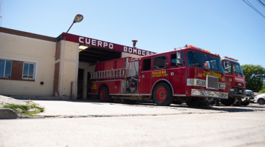 Incendio en un quincho de Viedma generó alarma por la magnitud de las llamas