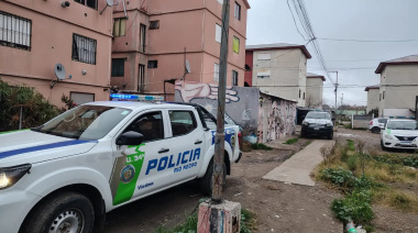 Secuestraron un arma, droga y bicicletas en allanamientos por robos en Viedma