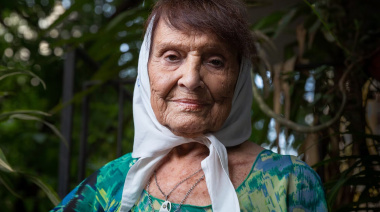 Murió Taty Almeida, presidenta de Madres de Plaza de Mayo y símbolo de la lucha contra la impunidad