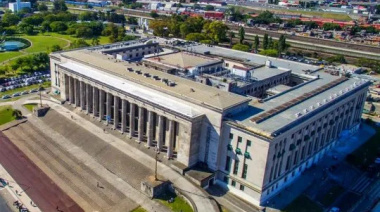 La Corte rechazó a Milei y ordenó actualizar sueldos universitarios