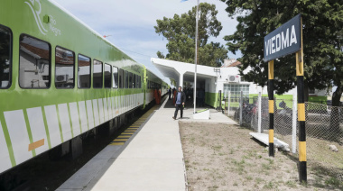 Suspenden el servicio Bariloche-Viedma tras el descarrilamiento