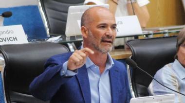 El giro de Juan Martín: del rechazo al voto afirmativo que expuso contradicciones en plena sesión caliente