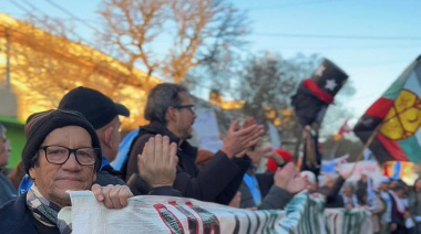 Multitudinaria marcha en Viedma contra la reforma de la Ley de Tierras