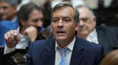 Martín Soria enfrenta al oficialismo en el Senado por la venta de tierras a extranjero