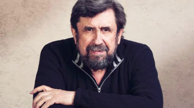 Alejandro Apo llega a Viedma para debatir sobre cultura y cerrar la jornada con sus relatos de fútbol