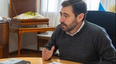 Román queda a un paso del referéndum que puede definir su futuro político
