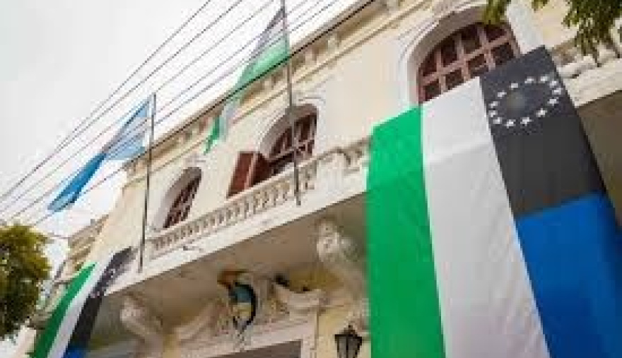 Weretilneck envió el Presupuesto 2026 con un aumento salarial del 11%, muy por debajo de la inflación proyectada