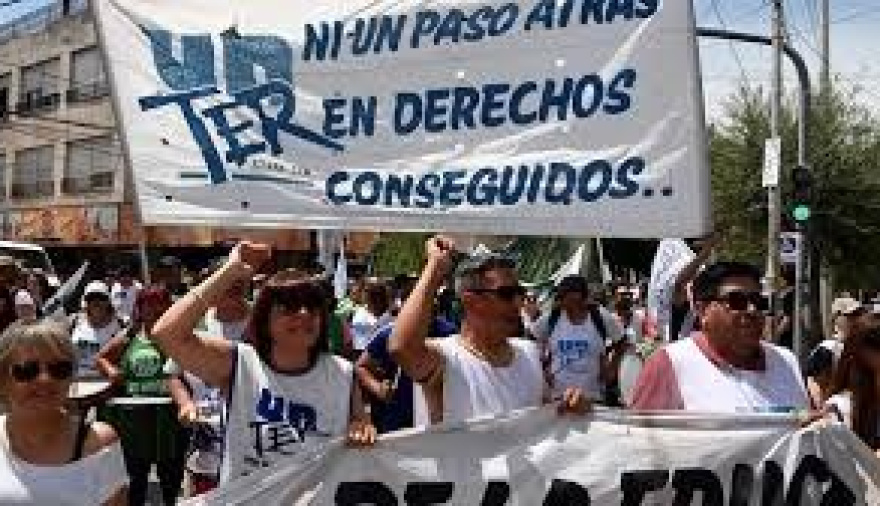 Sindicatos salen a la calle en Río Negro y apuntan contra Milei y el aval de Weretilneck a la reforma laboral
