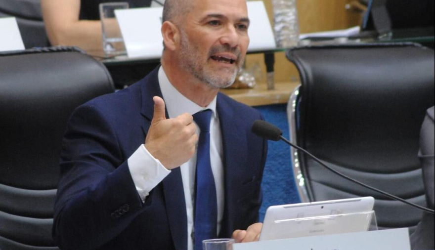 Proponen priorizar a docentes rionegrinos en el acceso a cargos