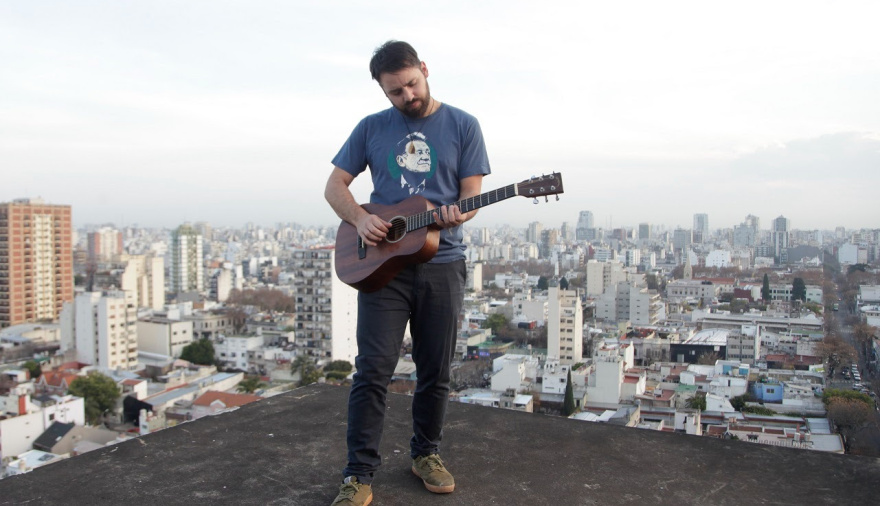 Luciano Nacci presenta “Corazón de Otoño”, una canción sobre los cambios