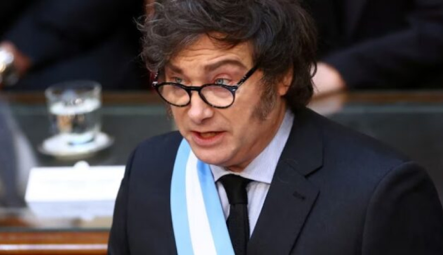 Anulan el DNU que pasaba la ciudadanía argentina a Migraciones