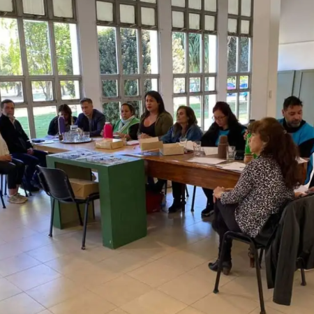 93 trabajadores estatales obtuvieron su pase a planta permanente
