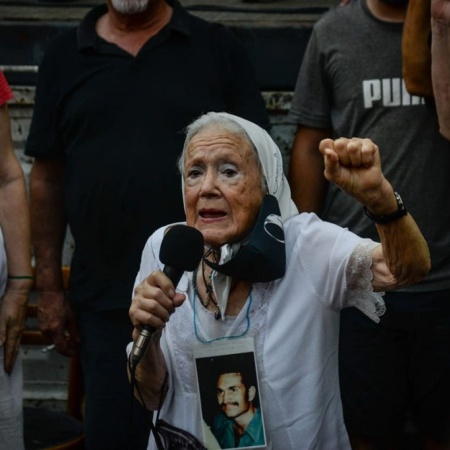 Falleció Nora Cortiñas, una gran referente de los Derechos Humanos en la Argentina