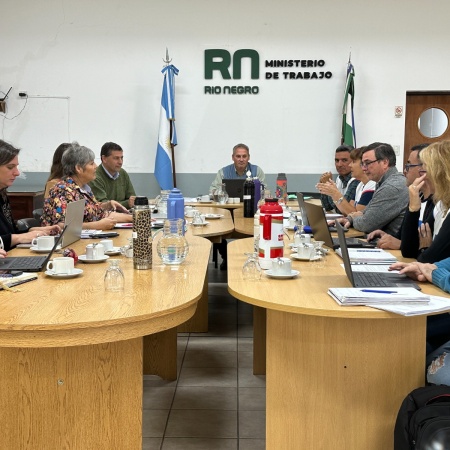 Negociaciones salariales en Río Negro: el Gobierno presentará una nueva oferta este martes