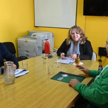 El gobierno provincial se reúne con ATE y UPCN por el pago del adicional por Indumentaria